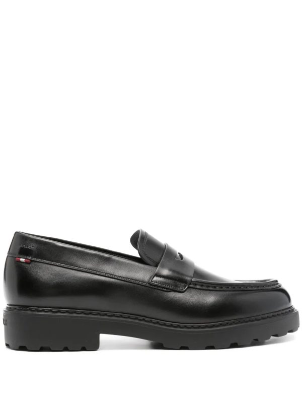 Logo-Debossed Leather Loafers Hot on Sale